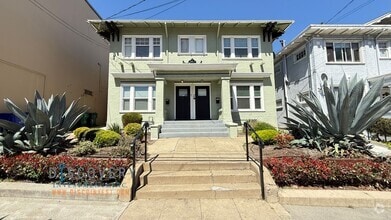 Building Photo - 10 Linda Ave