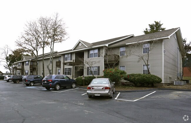 Park Knoll Apartaments - Park Knoll Apartments