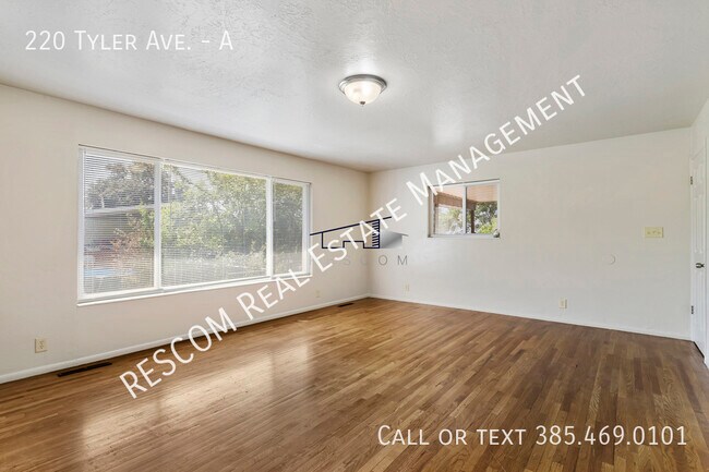 Foto del edificio - 220 Tyler Ave