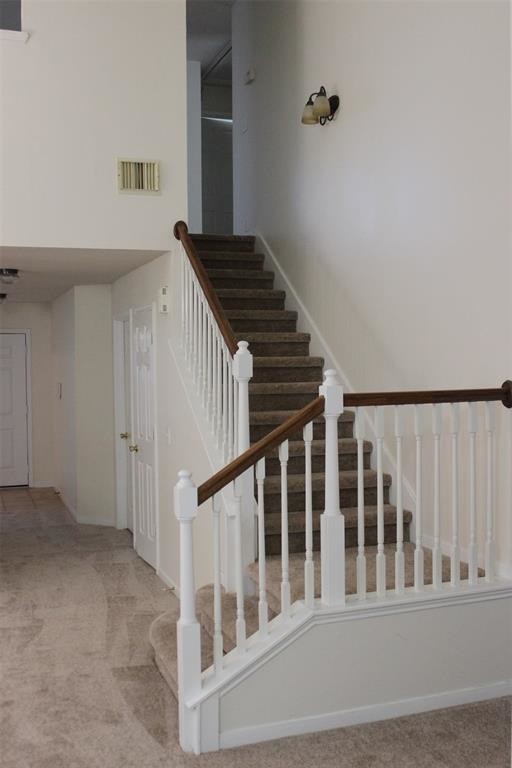 Foto del edificio - 658 Cypresswood Trace