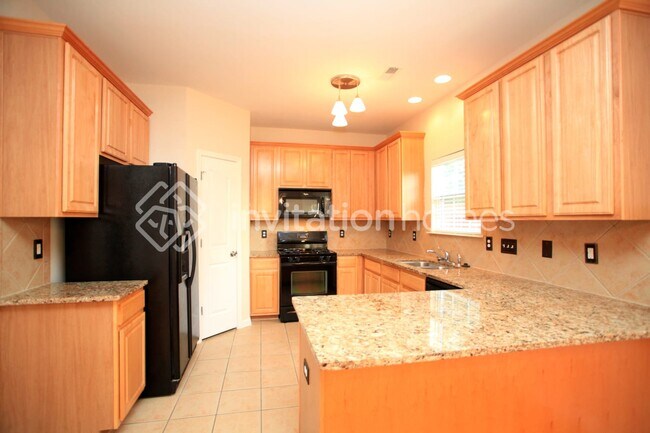 Building Photo - 457 Whitewater Way NW