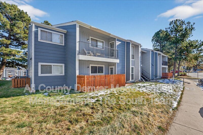 Building Photo - 7250 S Gaylord St