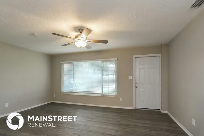 Foto del edificio - 6420 26th St W