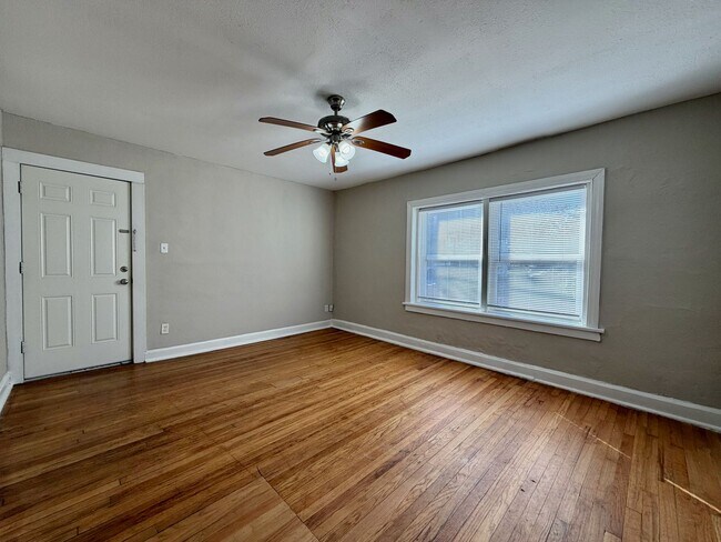 Building Photo - The Nelle