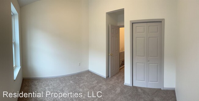 Building Photo - 2 br, 1.5 bath House - 412 Sample Street