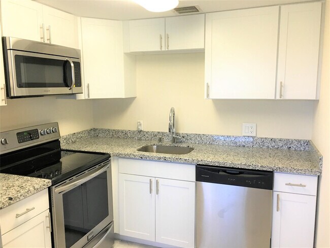 Foto del edificio - 551 SW 135th Ave