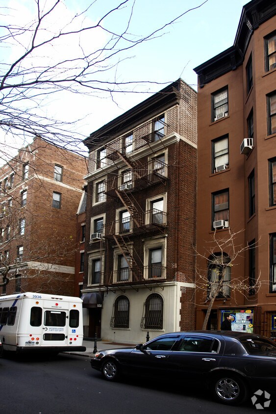 Primary Photo - 151 Joralemon St