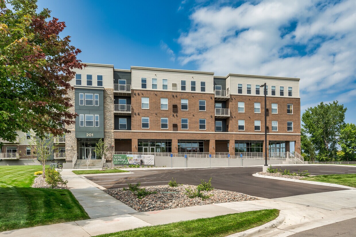 Sand Creek Flats Apartments in Jordan, MN