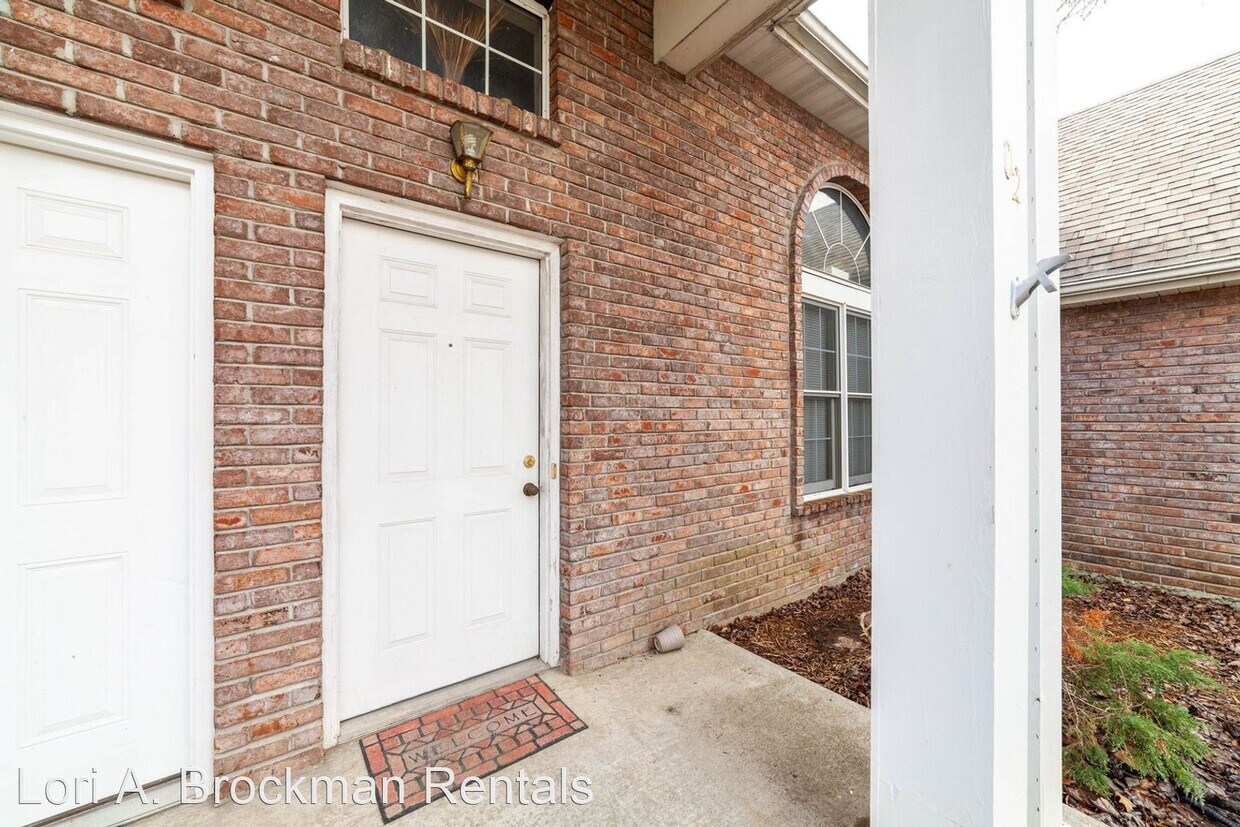 3 br, 2 bath House 2 N. Cedar Lake Dr. House Rental in Columbia, MO