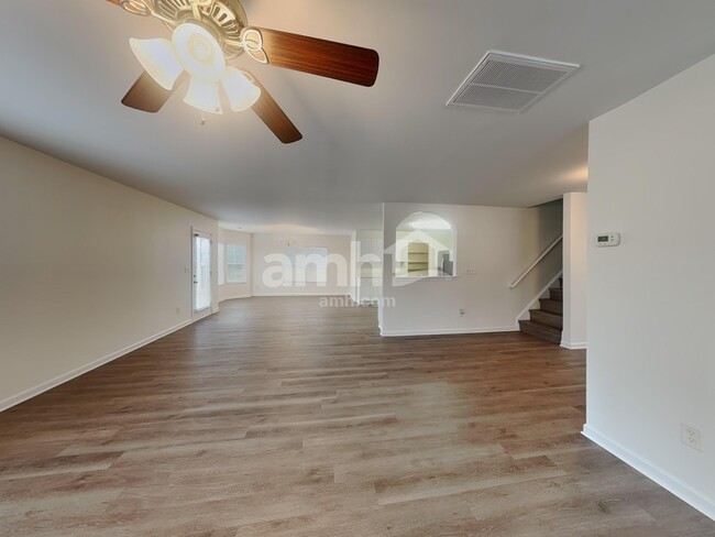 Building Photo - 146 Millen Dr