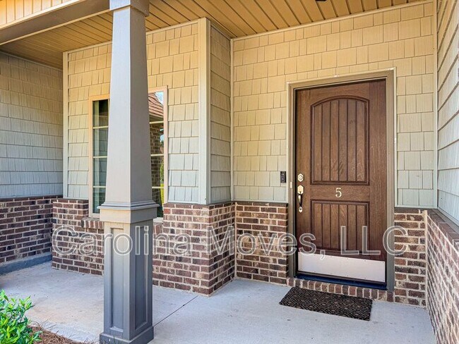 Foto del edificio - 5 Sweetspire Ln