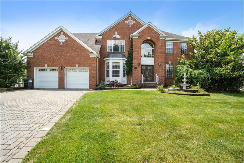 Foto principal - 10 Crestwood St