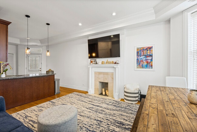 Building Photo - 1709 N Crilly Ct