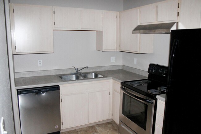 Foto del edificio - 1201 S Hutchins Ave