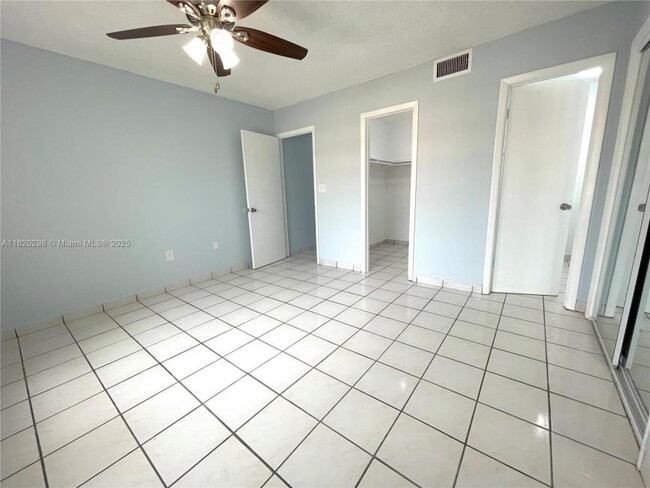 Building Photo - 1 bedroom in North Miami FL 33160