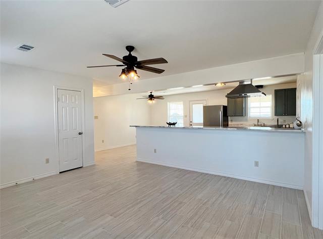 Building Photo - 135 Gin Rd