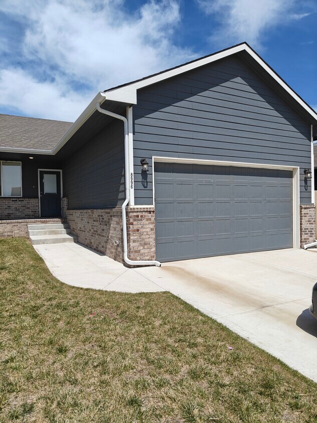 8996 E Chris St, Bel Aire, KS 67226 House Rental in Bel Aire, KS