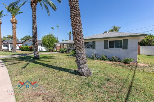 Foto del edificio - 3409 E Indianola Ave