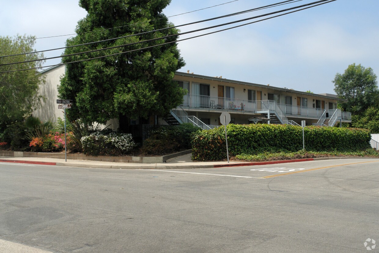 Primary Photo - 115 N La Cumbre Rd