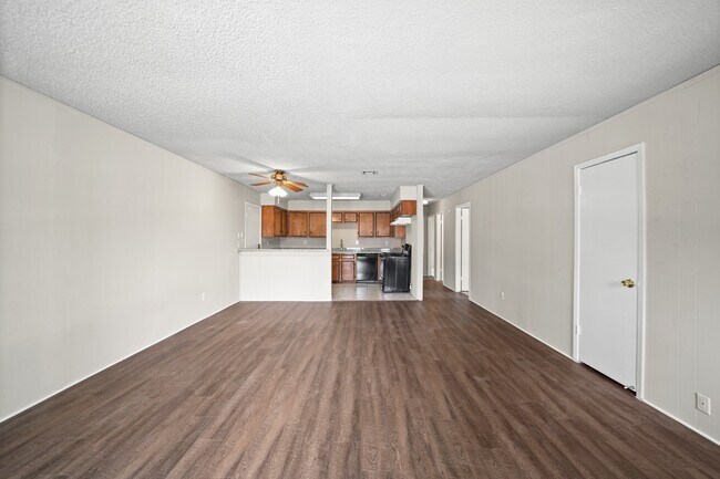 Foto del edificio - 3813 Wood Sorrel Dr