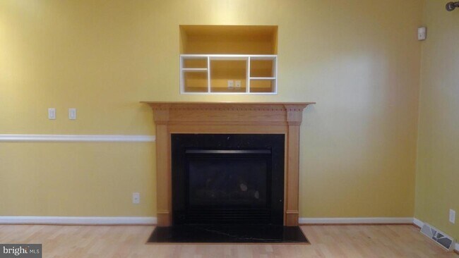 Foto del edificio - 7532 Cove Point Way