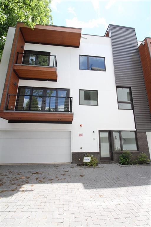 Primary Photo - 367 Parkway Dr NE