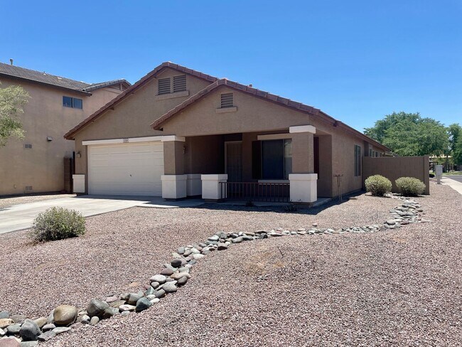 Foto del edificio - 4 Bedroom/2 Bath Single Level Home in Litchfield Park! Corner Lot!