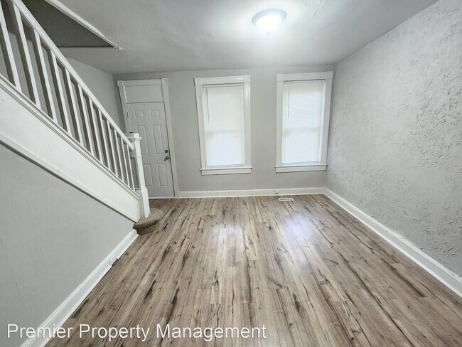 Building Photo - 2 br, 1 bath House - 36 N. Abington Avenue