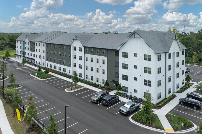 Building Photo - Gavin Point