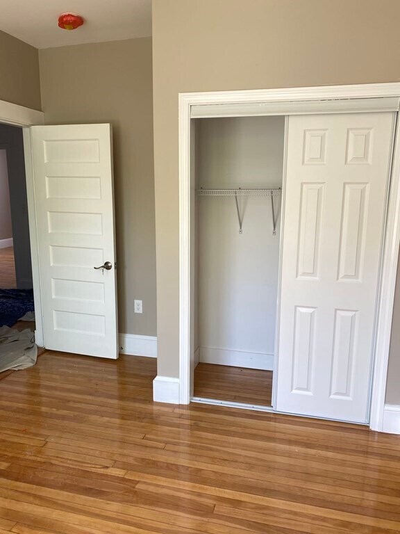 Building Photo - 4 Hartley Ter