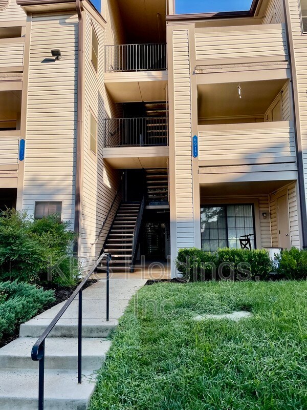 Foto del edificio - 6917 Mary Caroline Cir