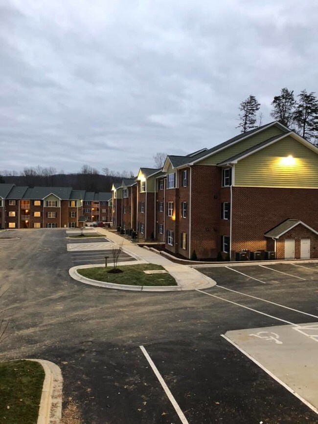 Timberland Park Apartments Apartments Charlottesville, VA