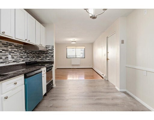 Building Photo - 61 Everard Ave