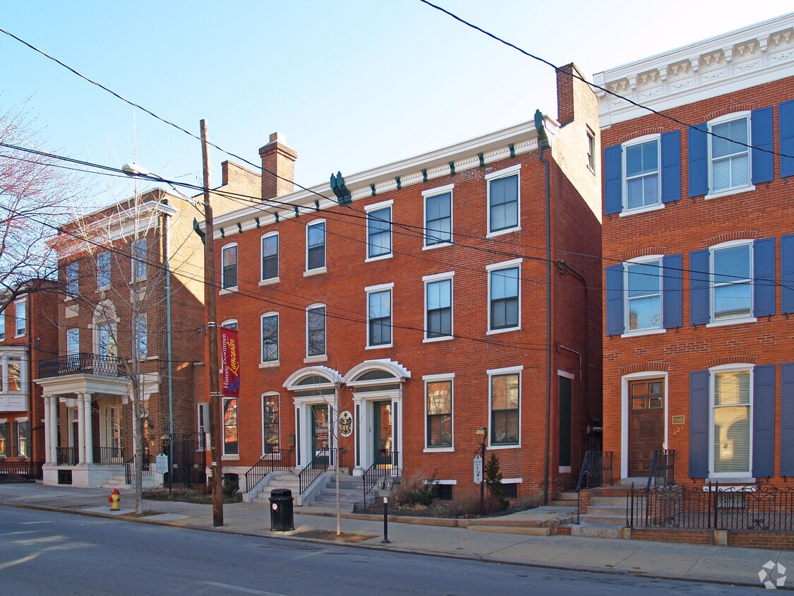 Building Photo - 225 N Duke St