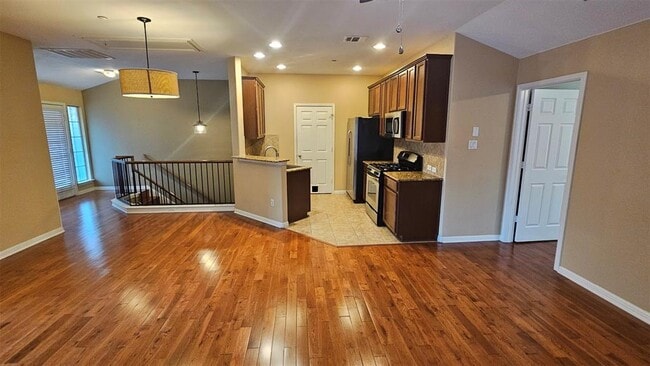 Foto del edificio - 1310 W Parmer Ln