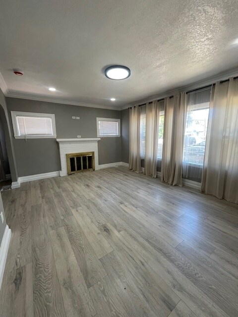 Building Photo - 6415 Brann St