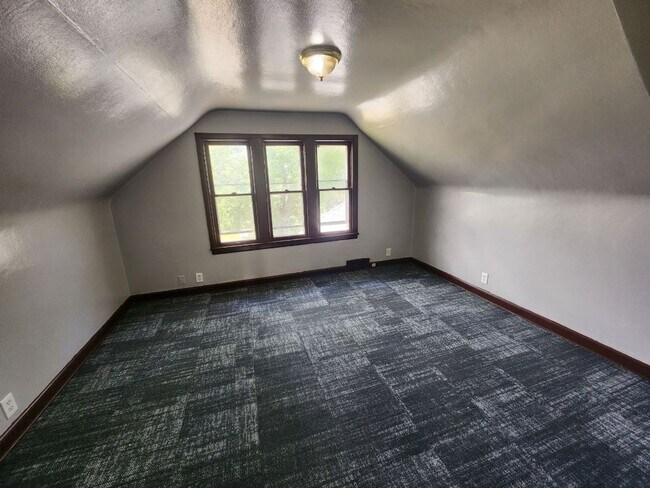 Foto del edificio - 4458-4460-4460 N 65th St