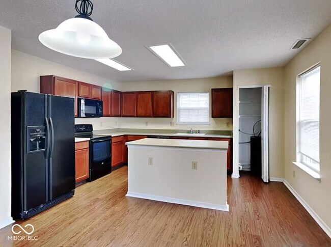 Foto del edificio - 14457 Orange Blossom Trail