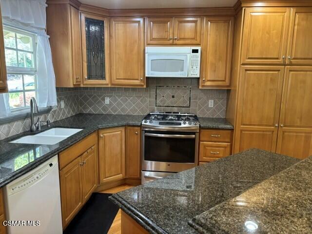 Foto del edificio - 3552 Erinlea Ave