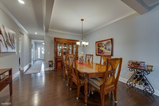 Building Photo - 4 br, 3 bath House - 445 Rangeland Rd