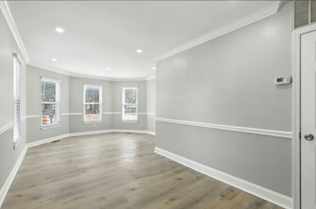 Foto del edificio - Rolling Rd2