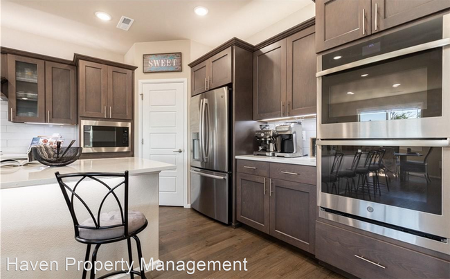 Foto del edificio - 4 br, 3.5 bath House - 26309 203rd Pl SE