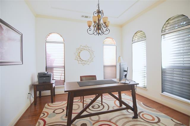 Foto del edificio - 6419 San Saba