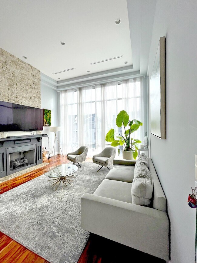 Foto del edificio - 760 Undercliff Ave