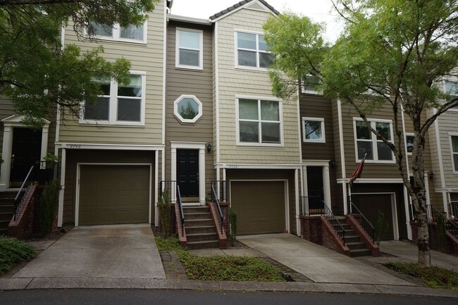 Photo - 2738 NW Kennedy Ct. House
