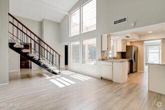 Building Photo - 11601 S Maze Ct