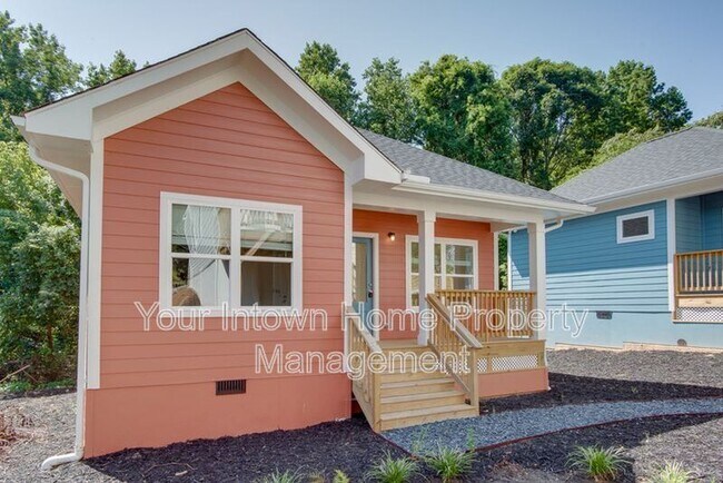 Foto del edificio - 2800 Mango Cir NW