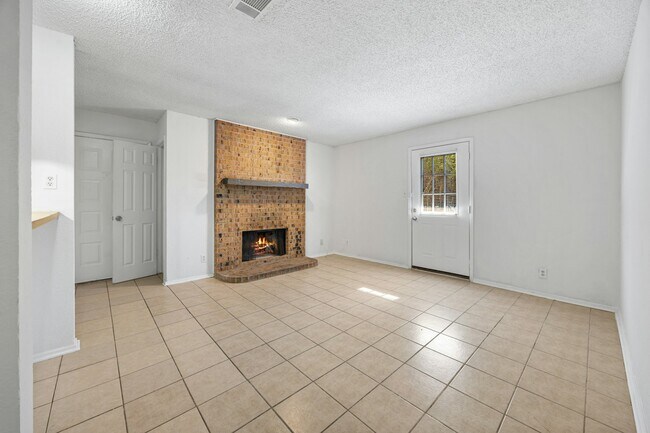 Foto del edificio - 6188 Vega Dr