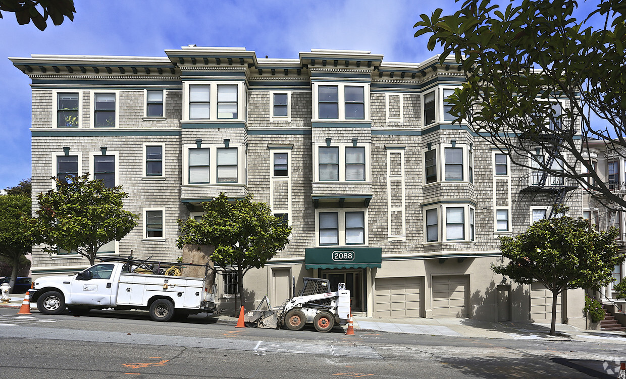 Building Photo - 2088-2092 Broderick St