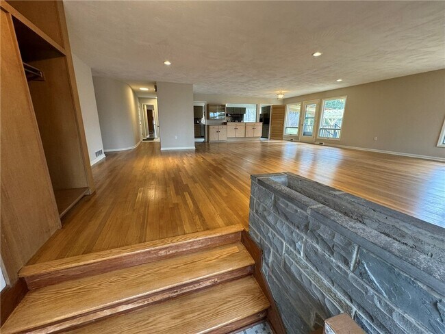 Foto del edificio - 216 Berkshire Rd